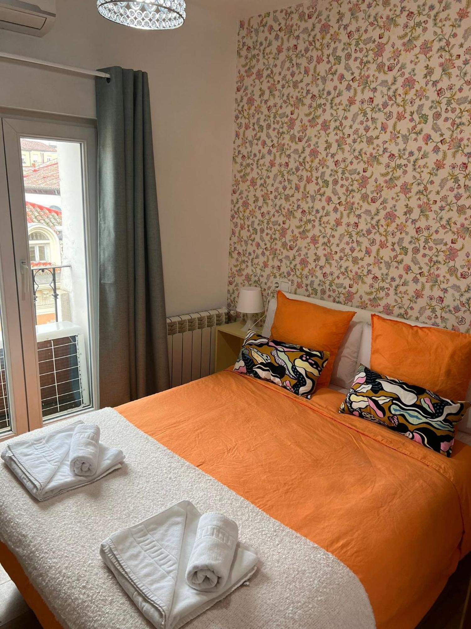 Hostal Flat55Мадрид Екстер'єр фото