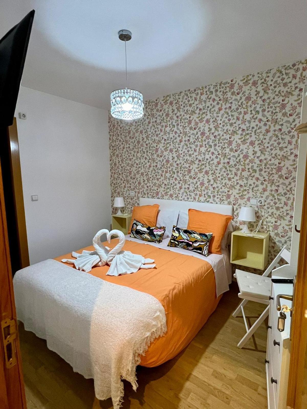 Hostal Flat55Мадрид Екстер'єр фото