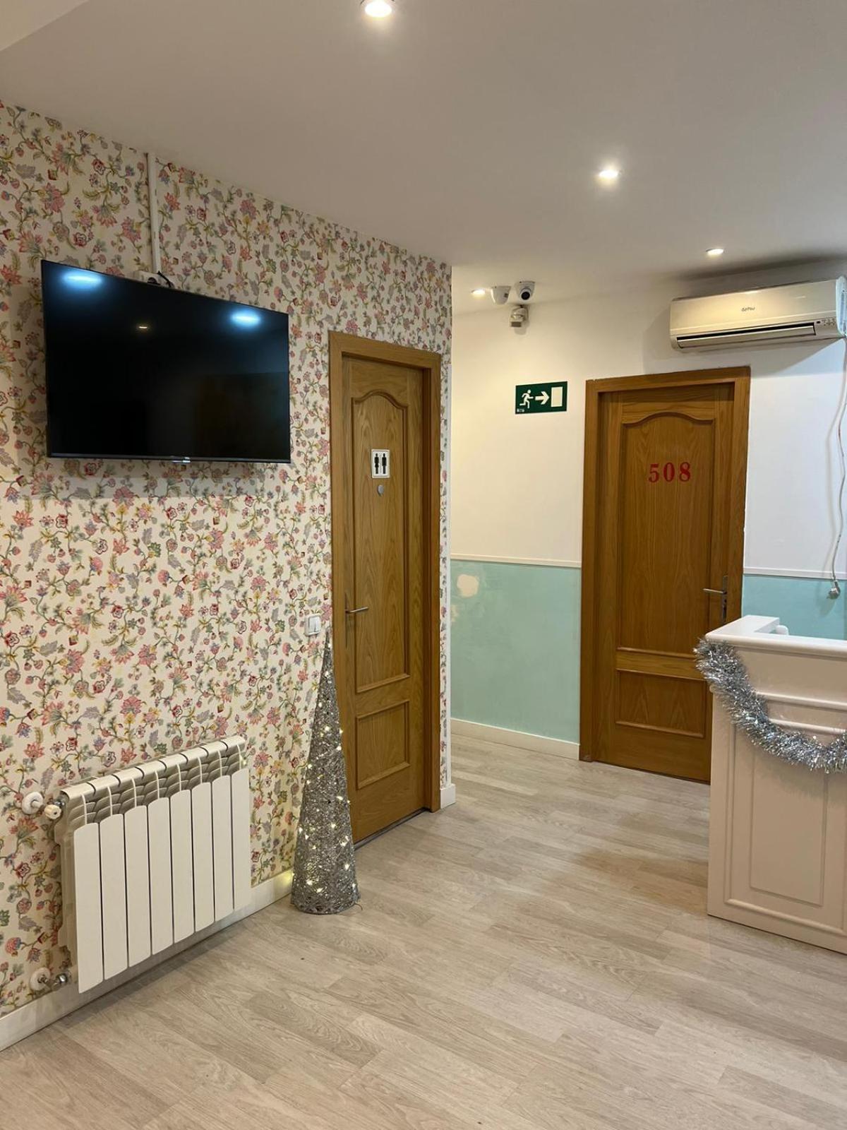 Hostal Flat55Мадрид Екстер'єр фото